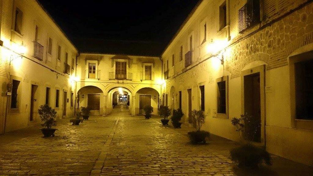 Like Home Sevilla - Museo Exterior foto